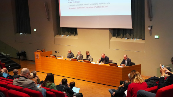 Nasce A Pollenzo Il Centro Di Studi E Ricerca Sul Cibo Sostenibile ...